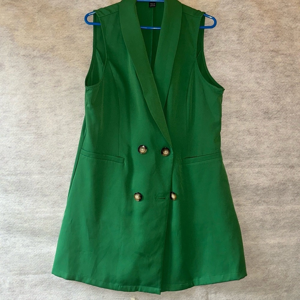 Collar vest